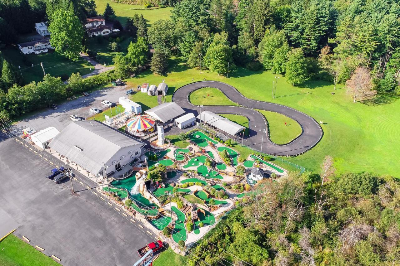 18 Winding Way Villa McHenry Kültér fotó